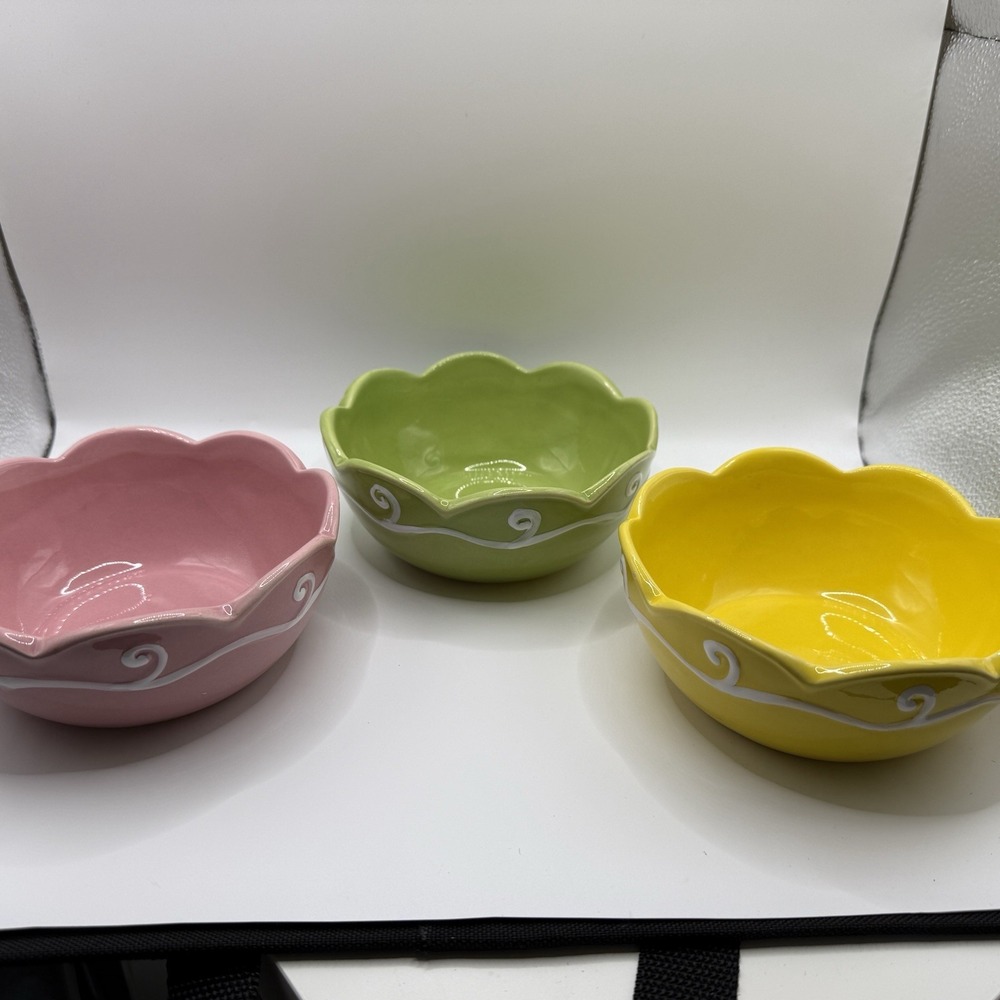 Studio 33 Colorful Bowls‎ Swirl Design Set of 3 Vintage 5" Easter Spring Flowers